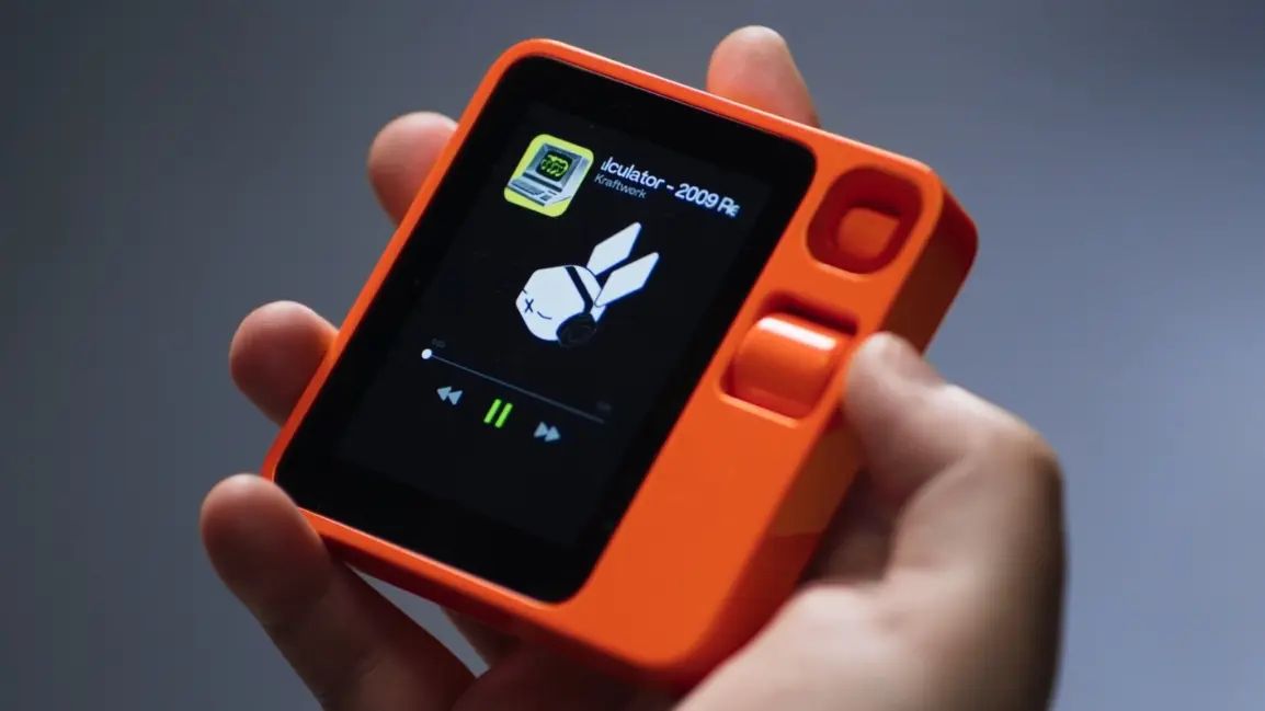 Rabbit R1 API安全漏洞曝光 用户数据或遭泄露