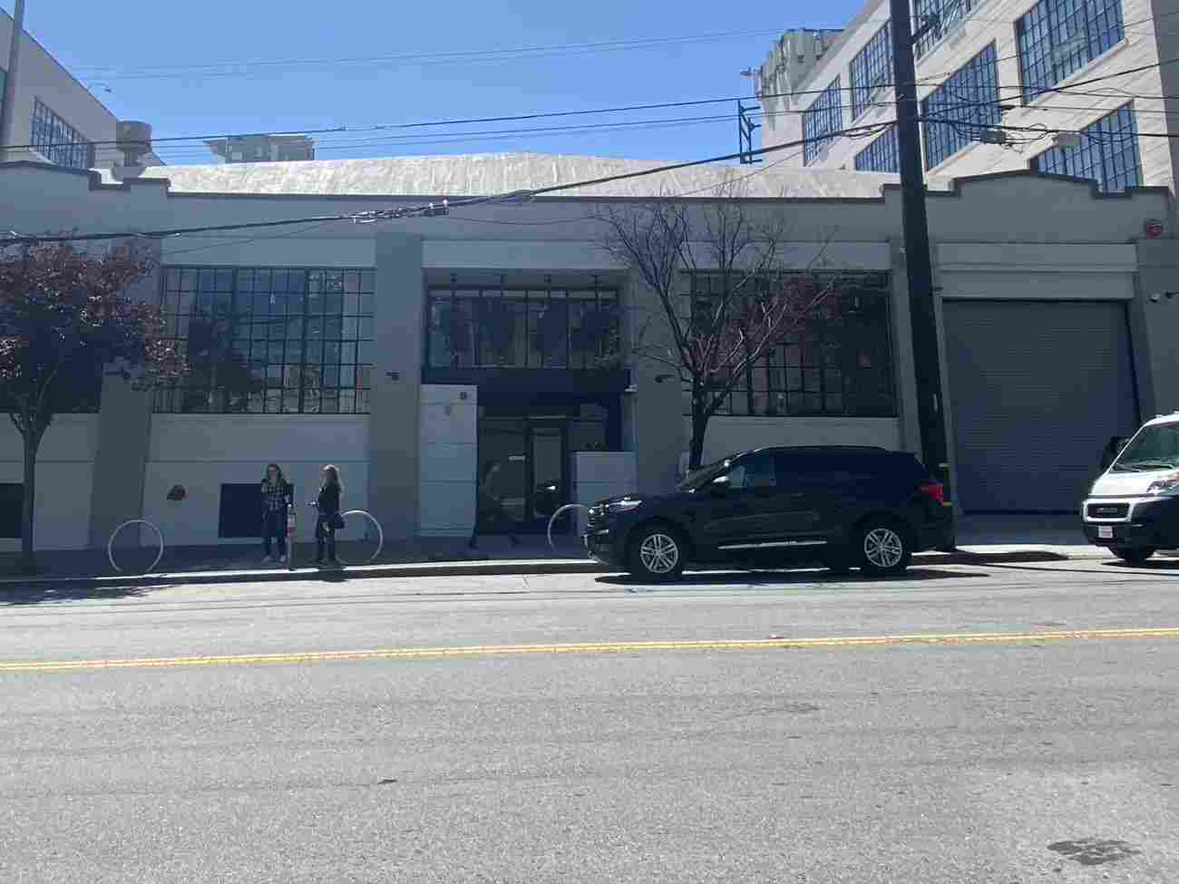 OpenAI 旧金山办公室被指神秘兮兮，便衣保安引周边商户不安