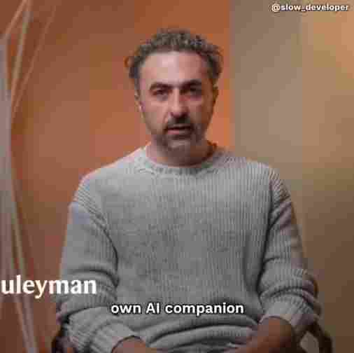 微软 AI CEO 苏莱曼预言:五年内人人将拥有亲密的专属AI伴侣 微软 AI CEO 苏莱曼预言:五年内人人将拥有亲密的专属AI伴侣