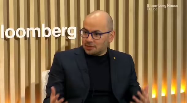 谷歌 DeepMind CEO 哈萨比斯:中国 AI 公司“只比前沿水平落后六个月” 谷歌 DeepMind CEO 哈萨比斯:中国 AI 公司“只比前沿水平落后六个月”