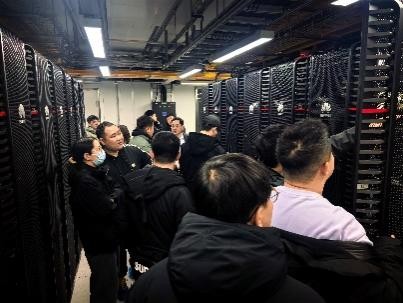 大连联通智算中心完成首期技术培训 54P算力资源池已部署 大连联通智算中心完成首期技术培训 54P算力资源池已部署